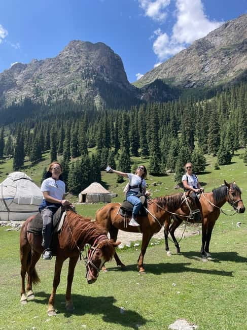 1 Day Chon Kemin tour with Horse Riding - Getting comfortable on horseback