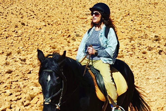 1 Hour Horse Riding Adventure in Ait Ben Haddou - From gardens to desert paths