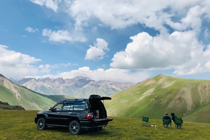 2 Days Song Kul Lake tour with Horse Riding - Kalmak Ashu Pass and the arrival at the yurt camp