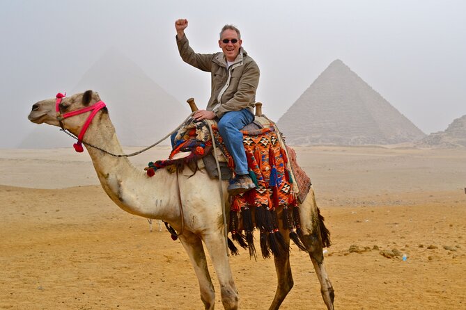 2 Hour Camel or Horse Riding around the Pyramids - Choosing a Camel or Horse