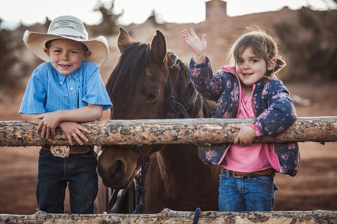 2-Hour Horse Rides Capitol Reef - What the guides add to the ride