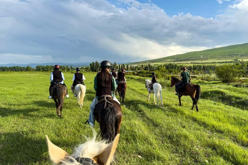 2-hour horse riding tour at Palomino Ranch Near Tbilisi - How much value do you get for $95?