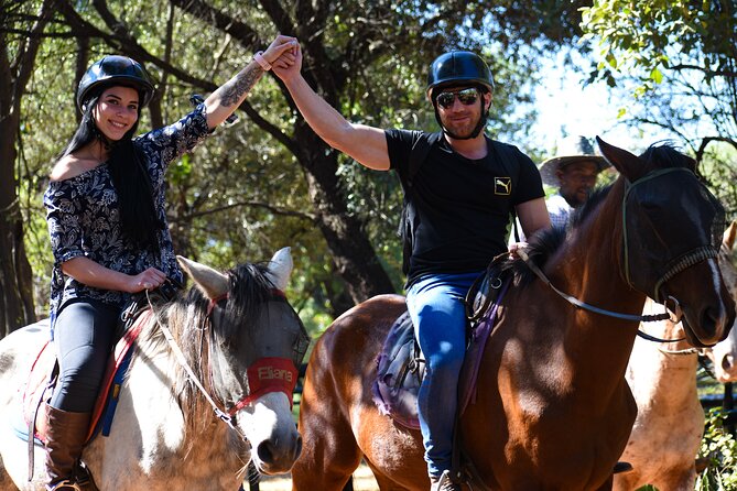2-Hour Horseback Safari in Hartbeespoort - The halfway pause after one hour