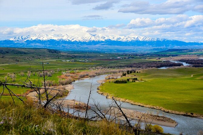 2 Hour Trail Ride in Montana Ranch Country - Riding out from Greycliff Creek Ranch at 9:30