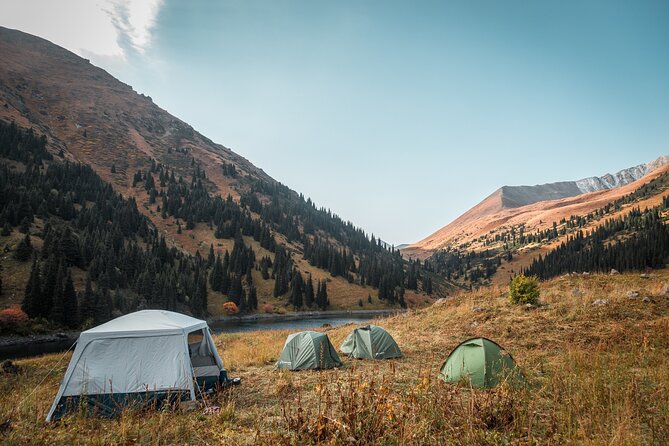 3-Day Private Horseback Riding and Hiking Tour in Kolsay - Guides, privacy, and the human side of the trip