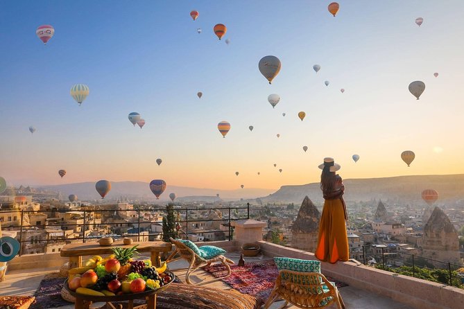 3 Days Cappadocia Tour with Balloon Ride & Horseback Ride Options - Day two begins above Cappadocia at sunrise