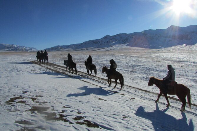 3 days horse back riding to Song-Kul lake whole year round - The third day back to Kyzart and onward travel
