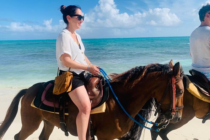 60-Minute Private Horseback Riding Experience in Turks and Caicos - What the $300 price means