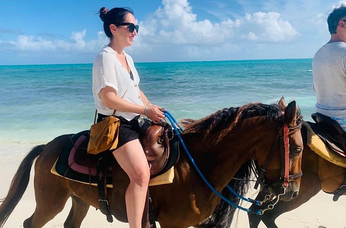 60-Minute Private Horseback Riding Experience in Turks and Caicos - Languages, supplies, and small practical details