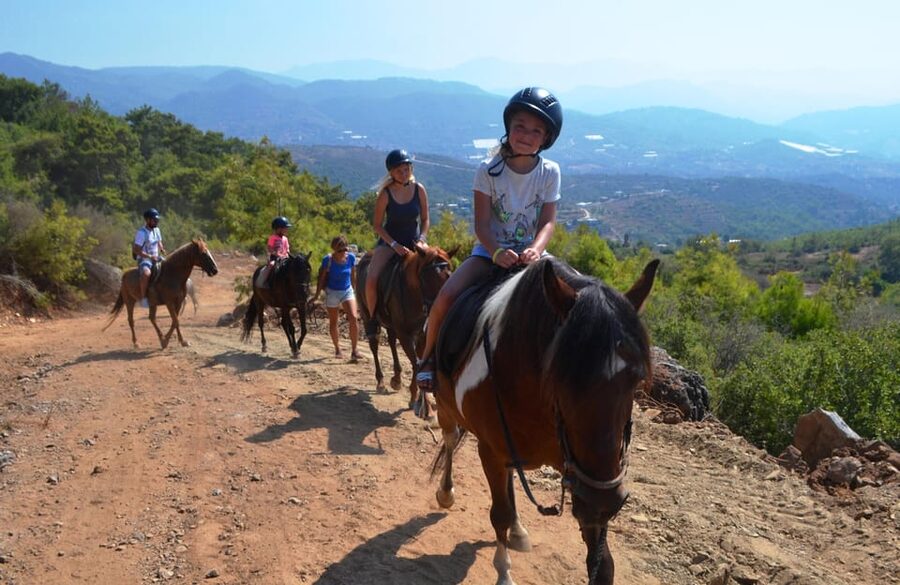 Alanya: Horse Riding Tour - Passing the remains of ancient Syedra
