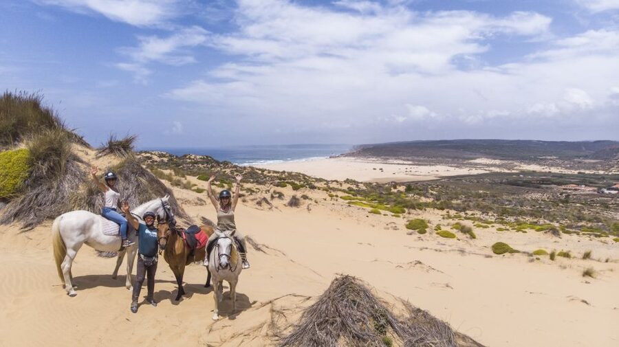 Algarve: 1-Hour Carrapateira Horseback Riding Tour - Key points to know before you book