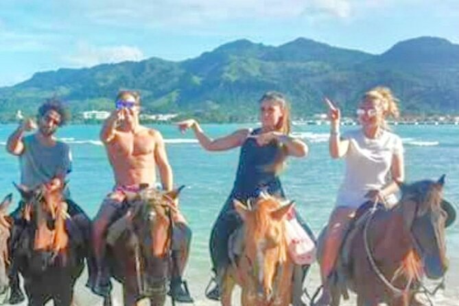 AMBER COVE-TAINO BAY Horses Beach Ride & City Sightseeing - A practical mix of beach and city