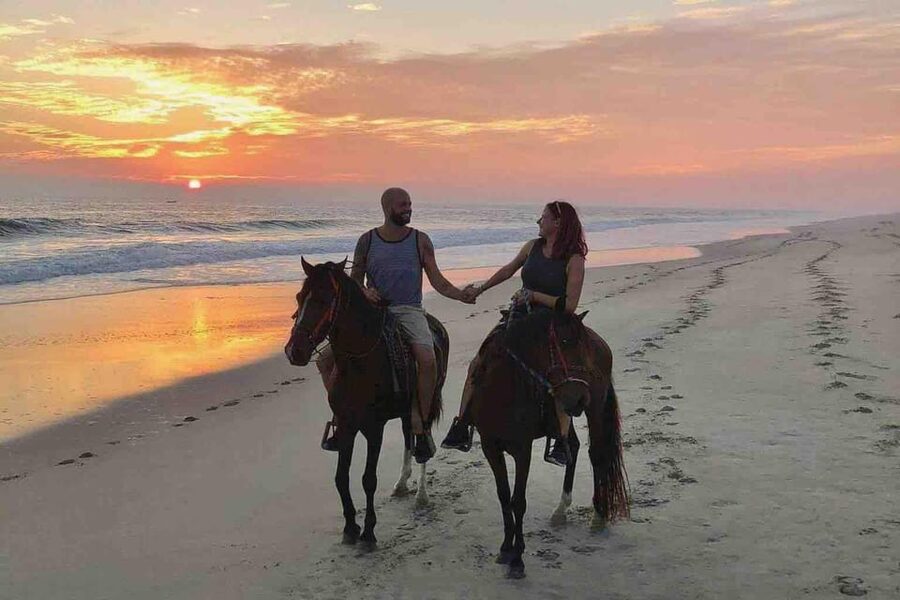 Antalya: Lara Beach & Forrest Horse Riding Safari - Getting comfortable with the horses