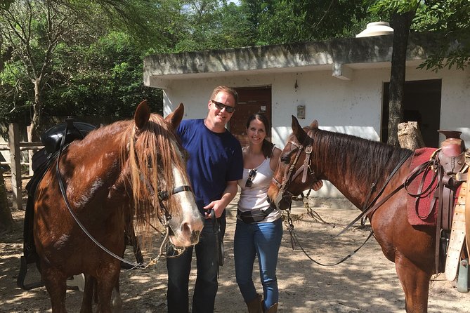 Award-winning Classic Horseback Ride (max. 6 riders) - Morning coffee or afternoon beer
