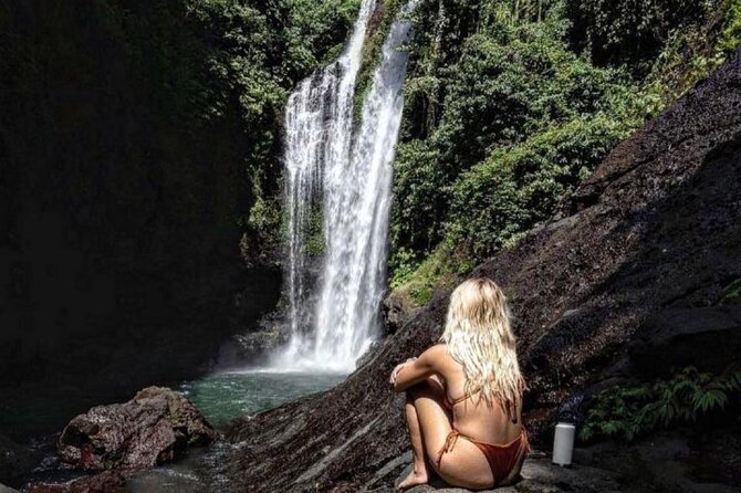 Bali Beach Horse Riding combo with waterfall All Inclusive - Who should book this experience