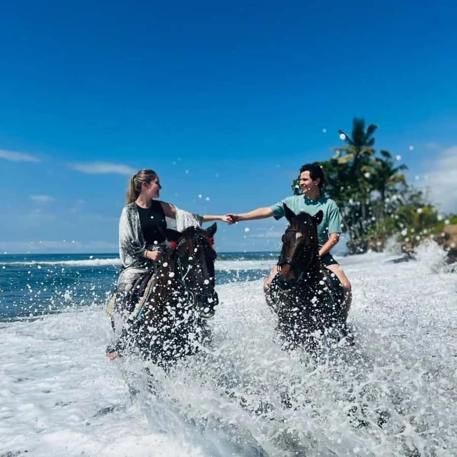 Bali Horse ride at Saba beach Horse tour - Beach views of Nusa Penida and Gunung Agung