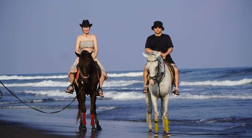 Bali: Horse Riding on the beach experience with free shuttle - The photo stop at Sanur Beach
