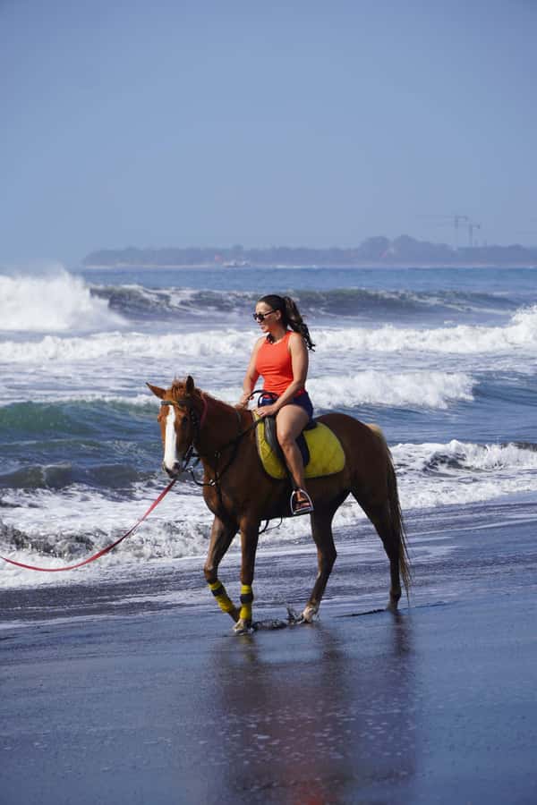 Bali: Horse Riding Sanur Beach Experience with Transport - Beyond the beach, a glimpse of local Bali