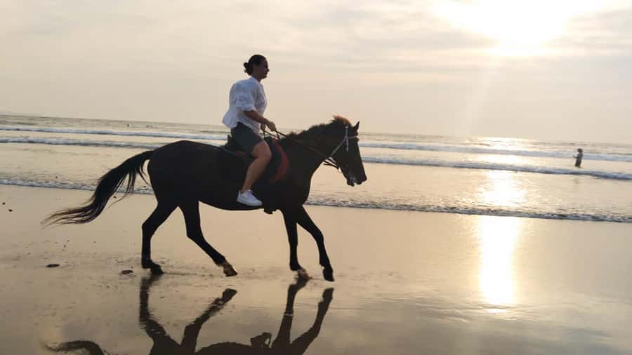 Bali: Horse Riding Tour on Seminyak Beach Include Transport - Transport and the odd surfing entry