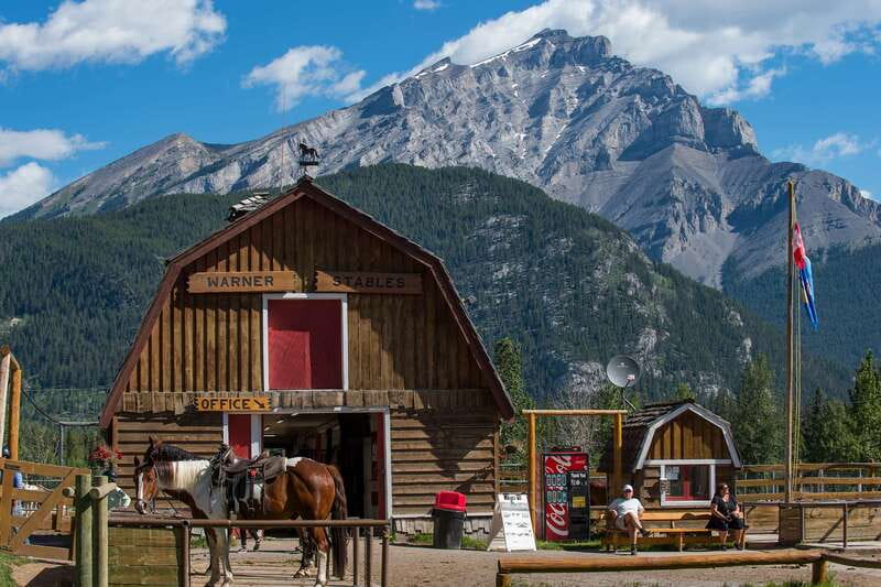 Banff National Park: 2-Hour Sundance Loop Horseback Ride - What to wear and what to leave behind