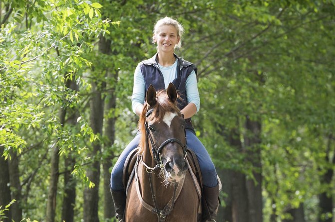 Bariloche Horseback Riding & Traditional Argentine Barbecue Tour - The former schoolhouse welcome
