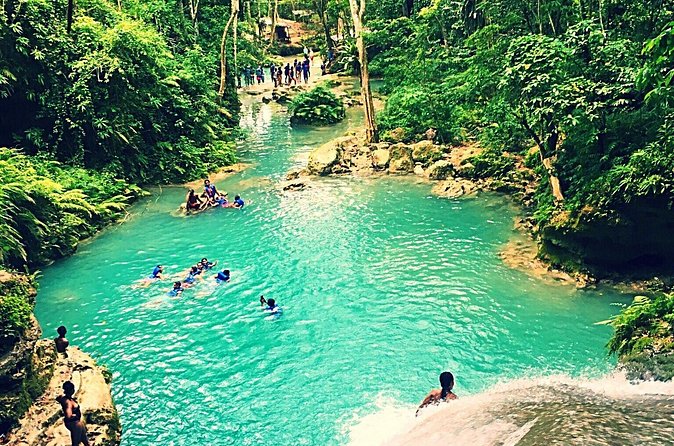 Blue Hole and Horseback Riding and Shopping - Timing, fitness, and what to wear