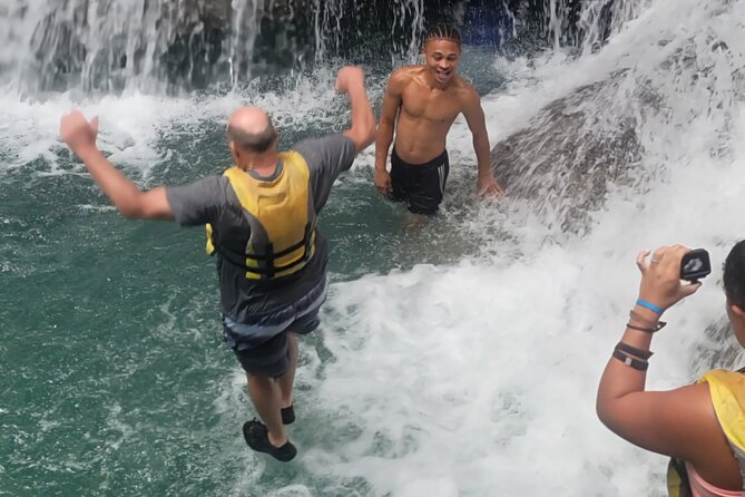 Blue Hole, River Tubing, and Horse Ride with Swim Ocho Rios - Timing, fitness, and what to bring