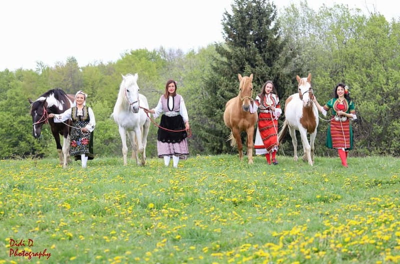 Borovets: Horse Riding Experience - A calm ride through the Borovets countryside