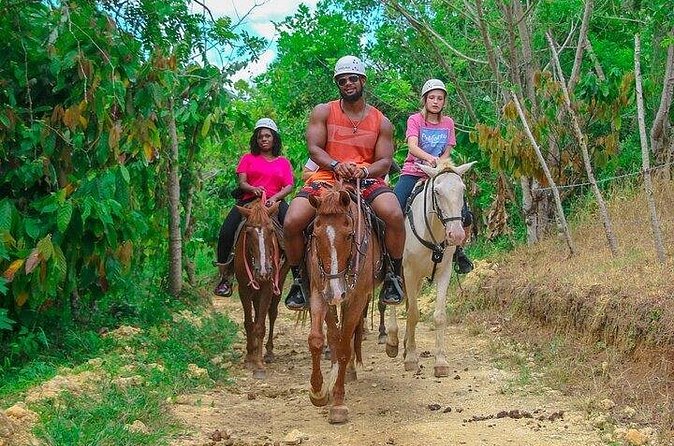 Buggy, Horse and Zip Line with Lunch included from Punta Cana - What to wear and what to bring