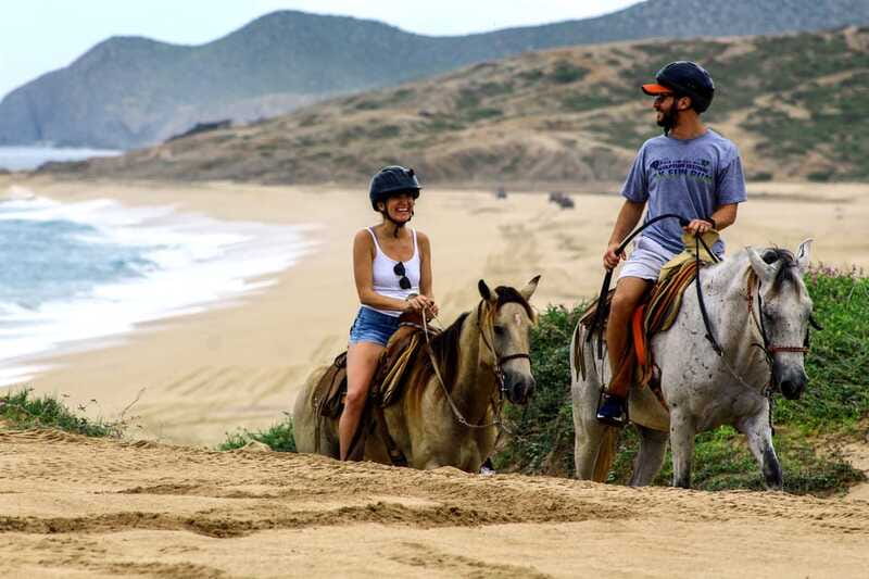 Cabo San Lucas: Beach & Desert Horseback Riding Tour - Getting there and managing the day