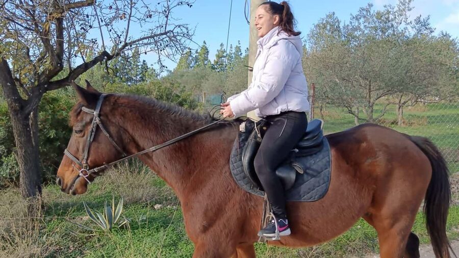 Cagliari: panoramic horseback riding - Why the Gulf views add real value