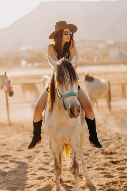Cappadocia: Fascinating Horse Tour in Göreme Valleys - Pickup from Göreme, Uçhisar, and four nearby towns