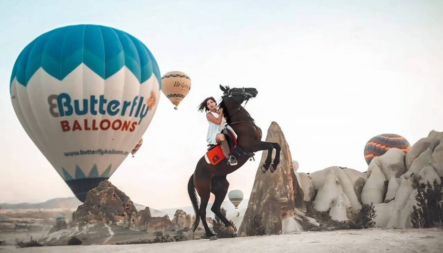 Cappadocia: Horse Safari with Hotel Transfer - Getting ready with a helmet and hair net