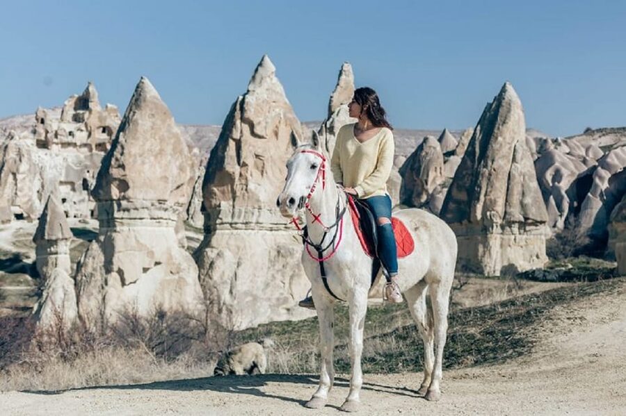 Cappadocia: Horse Safari with Hotel Transfer - Group size and the feel of the ride