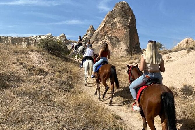 Cappadocia Horseback Ride through Valleys — Sunset/hoteltransfer - Sunset light and the feel of the ride