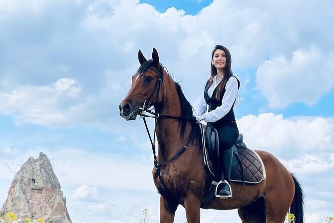 Cappadocia Horseback Ride through Valleys — Sunset/hoteltransfer - How long does the tour really last?
