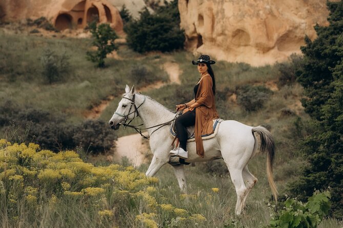 Cappadocia Sunset Horse Riding Experience 2 hours - Starting at Dalton Brothers Horse Farm