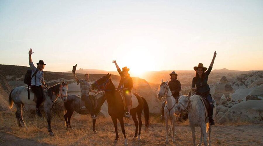 Cappadocia: Sunset Horseback Riding Tours w' Fairy Chimneys - Starting in Göreme with a short riding lesson