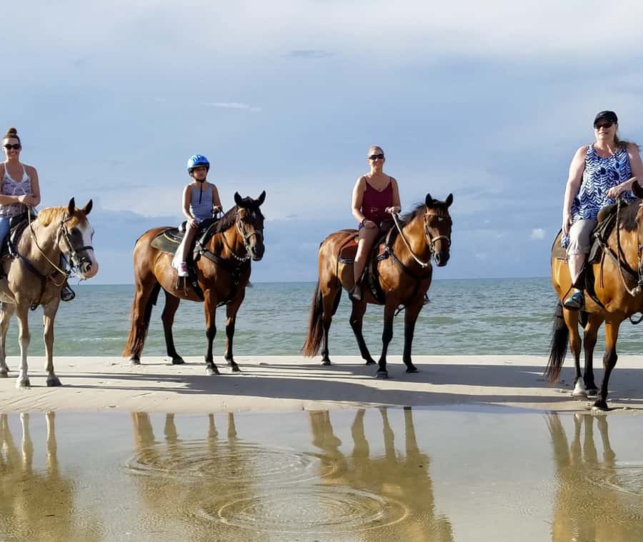 Cartagena: Horseback Riding on the Beach at Sunset - The water crossing and sunset light