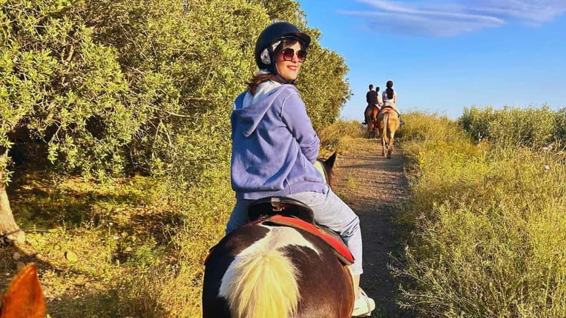 Catania: Guided Horseback Ride in Misterbianco Countryside - What to bring and what to wear