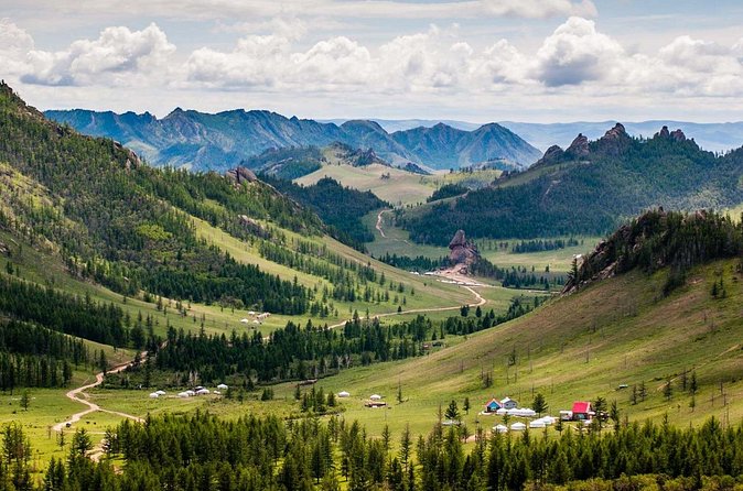 Chinggis Khan Equestrian Statue Complex & Terelj National Park -Private Day Tour - Timing, weather, and practical limits
