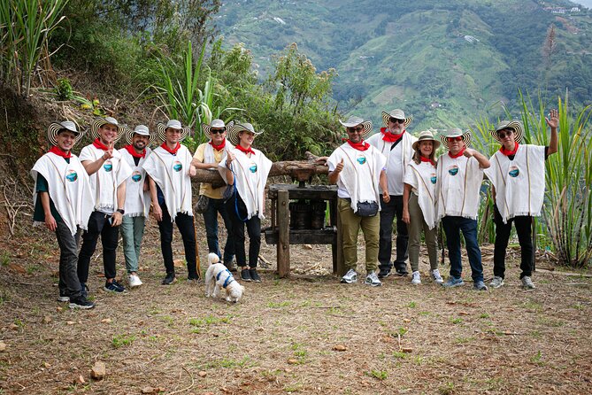 Coffee Tour with arrival on horseback and sugar cane processing - From coffee berry to brewing cup