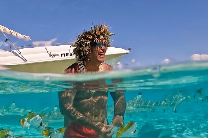 Crazy sea horse Bora Bora Comfortable boat, snorkeling and lunch - What the $200 price really covers