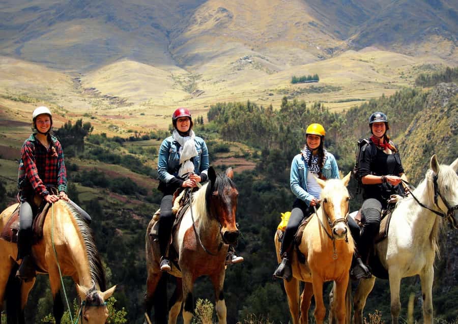 Cusco: Devil's Balcony Horseback Ride - Starting in central Cusco and reaching the ranch