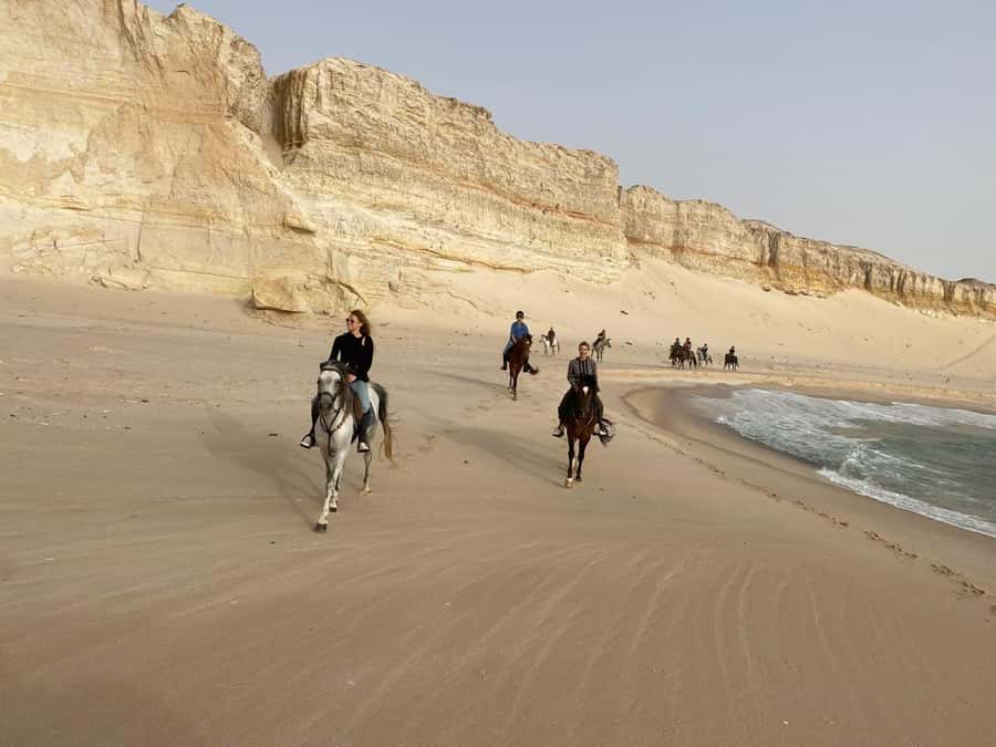 Dakhla: Horseback Riding Tour - Taking the dune route into the desert