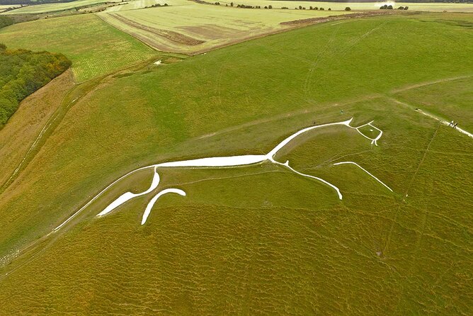 Day trip by coach - Stonehenge, Avebury & Uffington White Horse - Who will get the most from this outing
