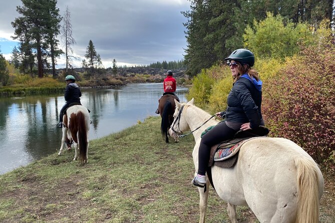 Deschutes River Horse Ride - The return ride gives you a new view