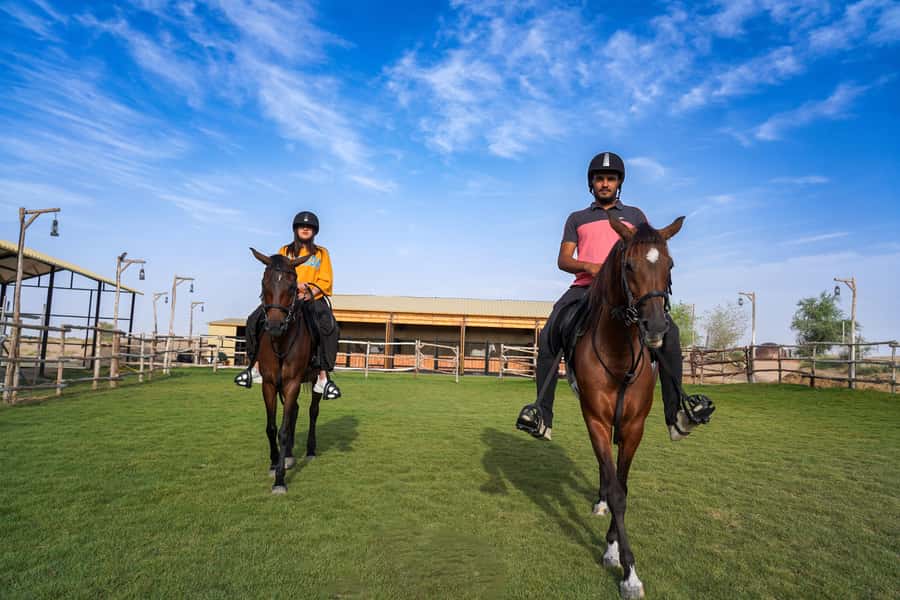 Dubai: Al Marmoom Oasis Horse Riding Experience with Snack - Why Al Marmoom is a better setting for horse riding