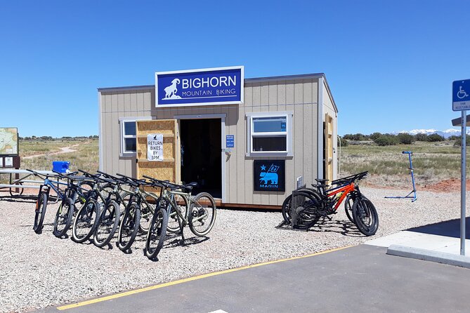 E-Bike Private Half-Day Dead Horse Point Mountain Biking Tour - What your four hours are likely to feel like