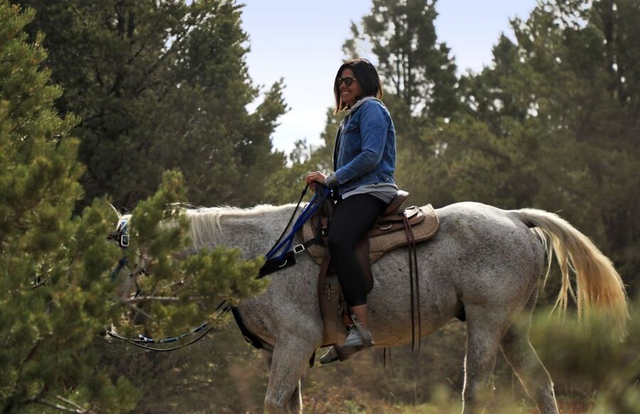 East Zion: Pine Knoll Horseback Tour - Weather, clothing, and physical demands